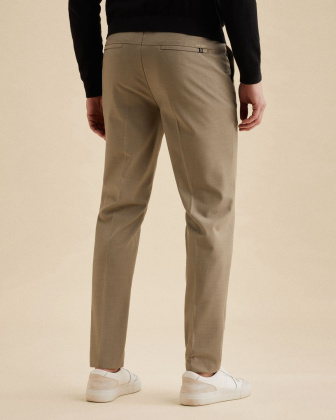 Чиносы Vanguard V11 relaxed fit хаки артикул VTR2602645-8025